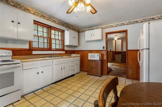 $289,900 | 6024 May Street, Floyds Knobs, IN 47119