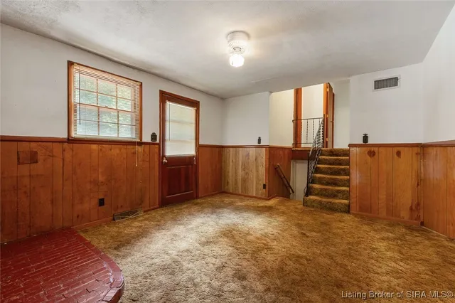 $289,900 | 6024 May Street, Floyds Knobs, IN 47119