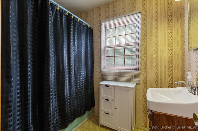 $289,900 | 6024 May Street, Floyds Knobs, IN 47119