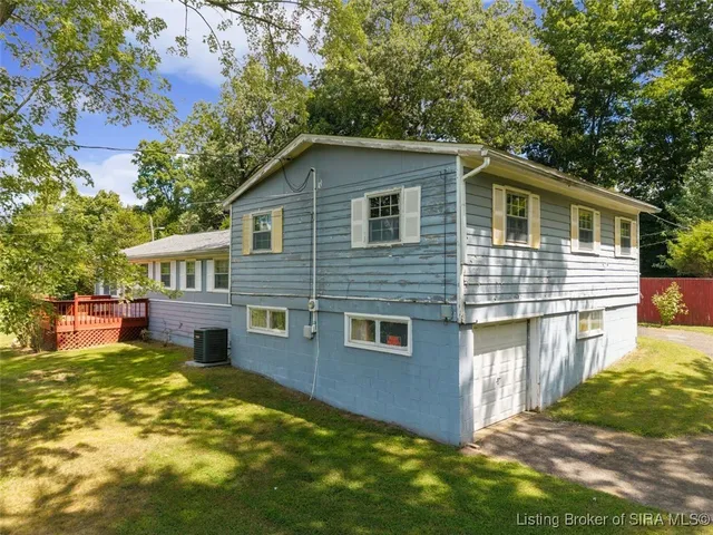 $289,900 | 6024 May Street, Floyds Knobs, IN 47119