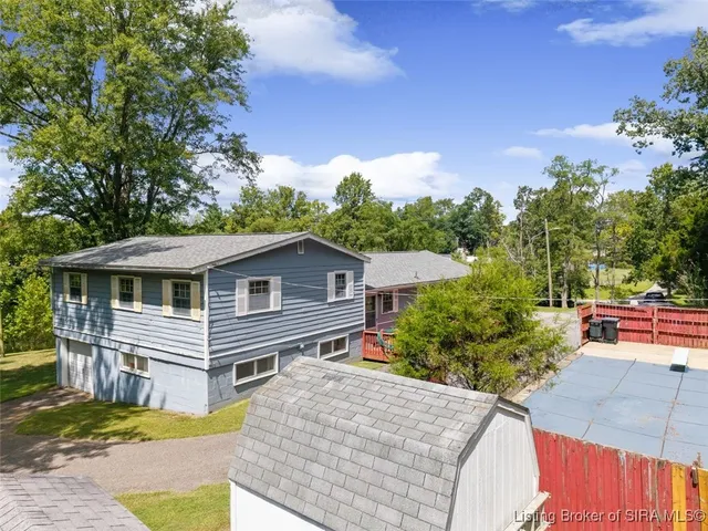 $289,900 | 6024 May Street, Floyds Knobs, IN 47119