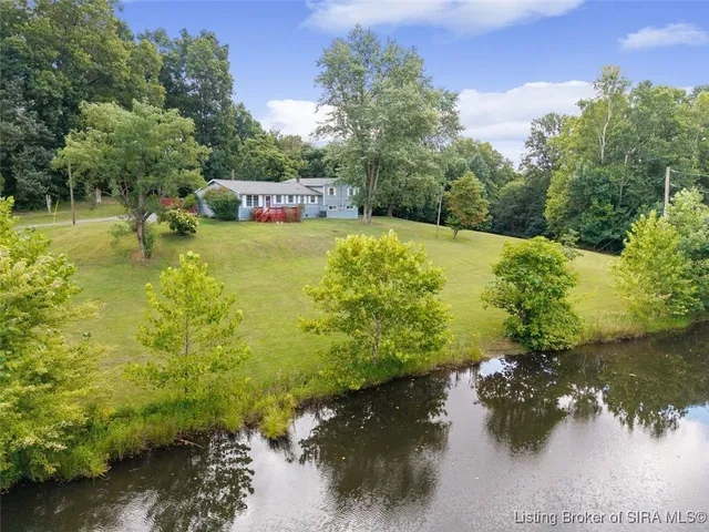 $289,900 | 6024 May Street, Floyds Knobs, IN 47119