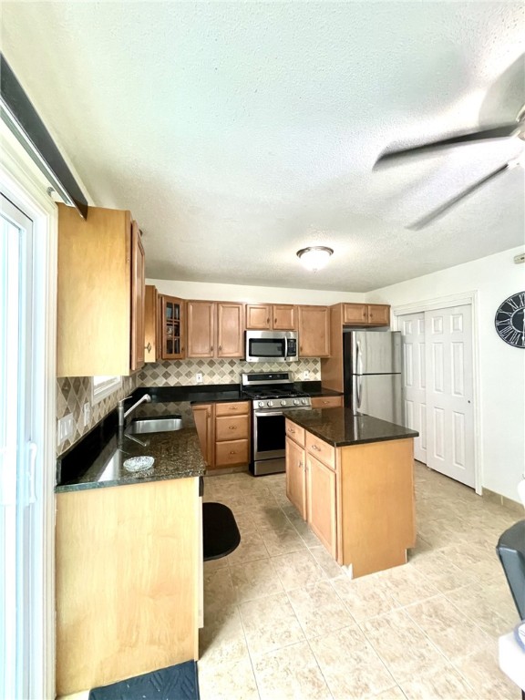 20 Brandywine Drive, Unit 2 Westerly, RI 02891 - Photo 6 of 11