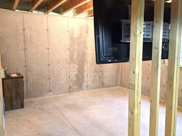 $322,500 | 2135 Shopiere Road, Beloit, WI 53511