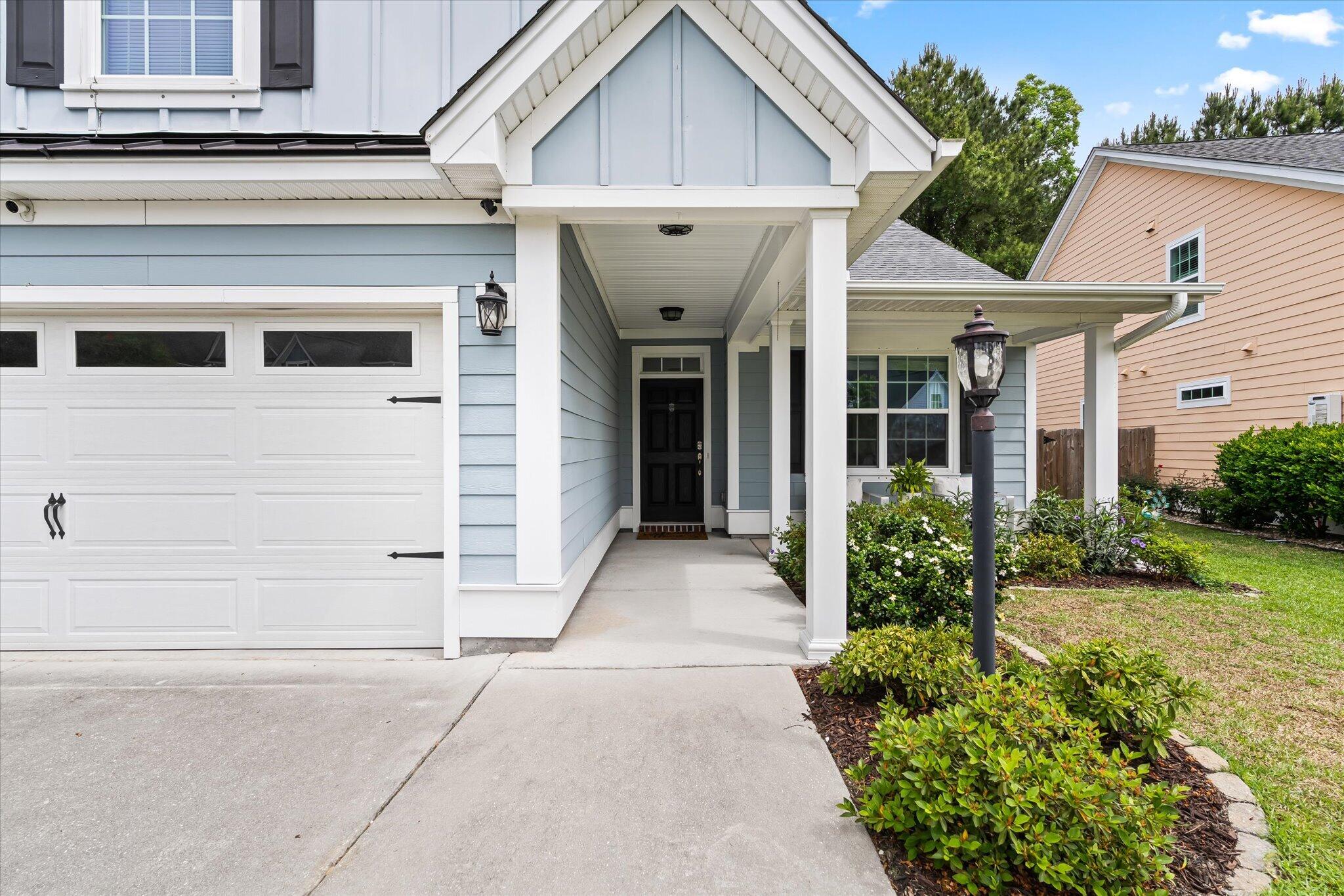 537 Nelliefield Trail Wando, SC 29492 - Photo 2 of 22 2 Entry