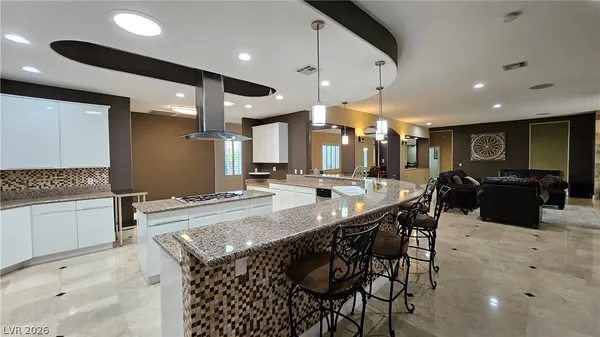 $9,500 | 2101 Grand Island Court, Las Vegas, NV 89117