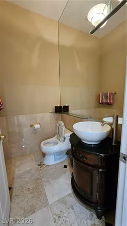 $9,500 | 2101 Grand Island Court, Las Vegas, NV 89117