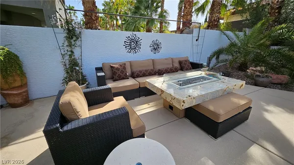 $9,500 | 2101 Grand Island Court, Las Vegas, NV 89117