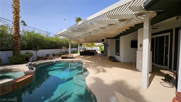 $9,500 | 2101 Grand Island Court, Las Vegas, NV 89117