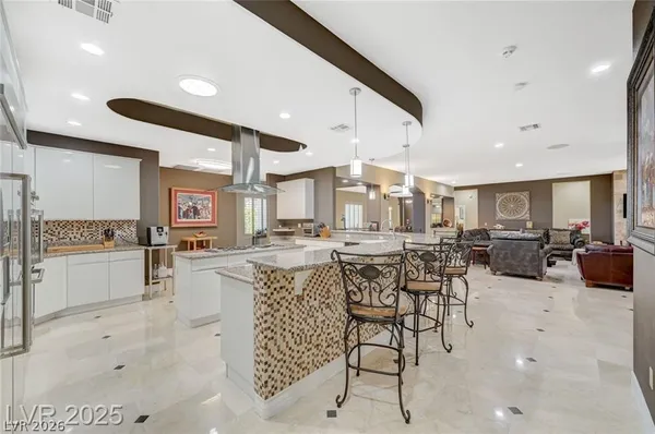 $9,500 | 2101 Grand Island Court, Las Vegas, NV 89117