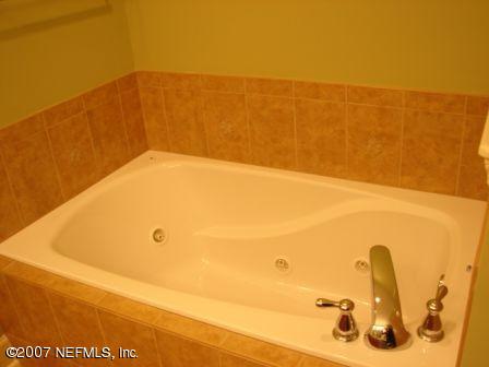8589 Dupree Road Macclenny, FL 32063 - Photo 10 of 11 Master Bath