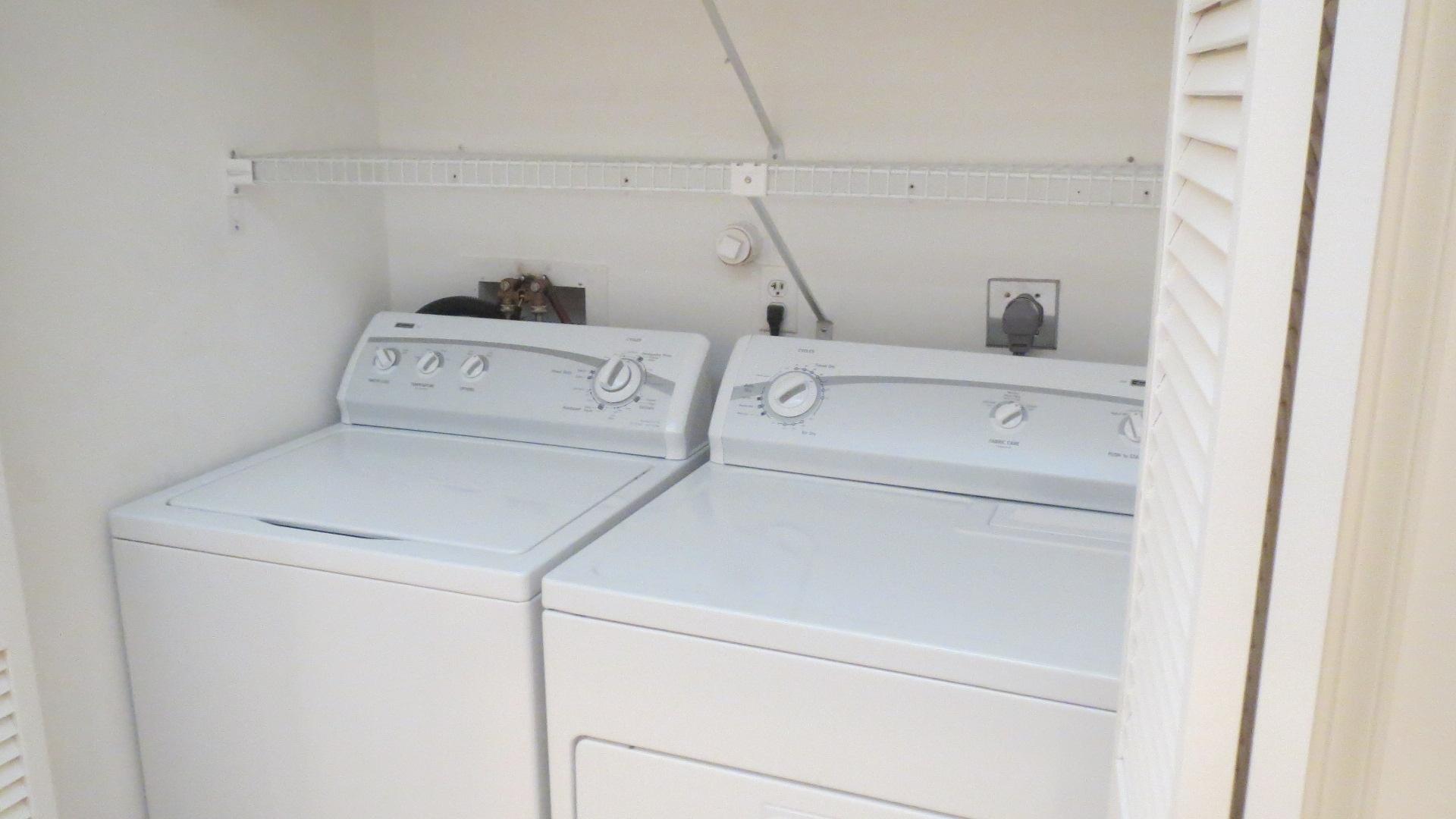2 Ridge Pointe Drive, Unit C Boynton Beach, FL 33435 - Photo 7 of 8 Interior Washer/Dryer