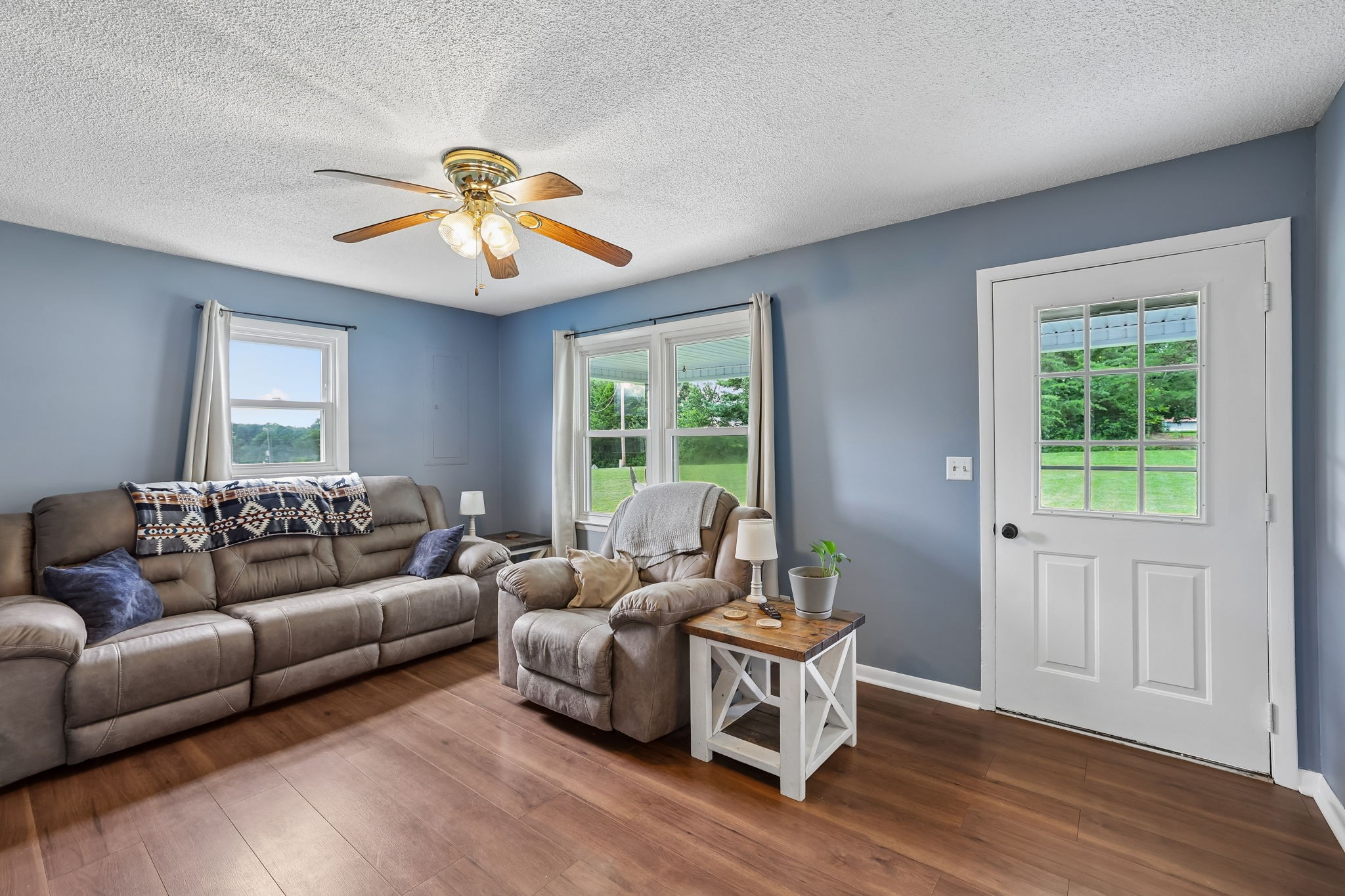 2420 Hawkersmith Road Manchester, TN 37355 - Photo 5 of 25