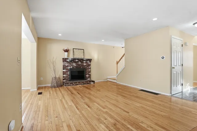 $4,000 | 1 Ernies Drive, Unit 1, Littleton, MA 01460