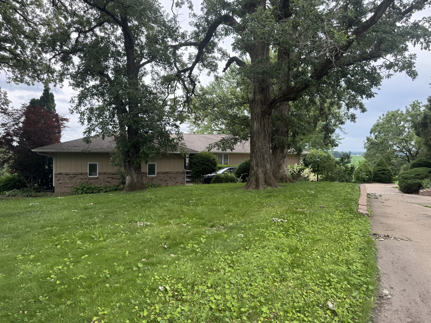428 Overlook Court Geneseo, IL 61254 - Photo 1 of 55