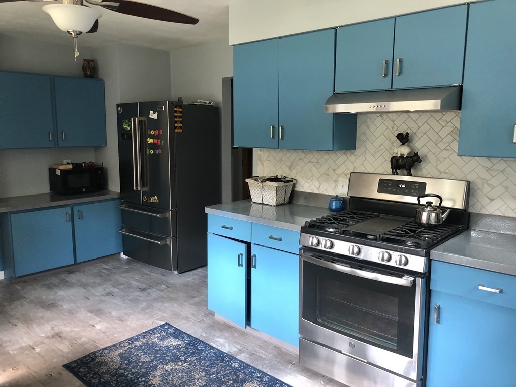 34 Cold Spring Road Southampton, MA 01073 - Photo 6 of 15
