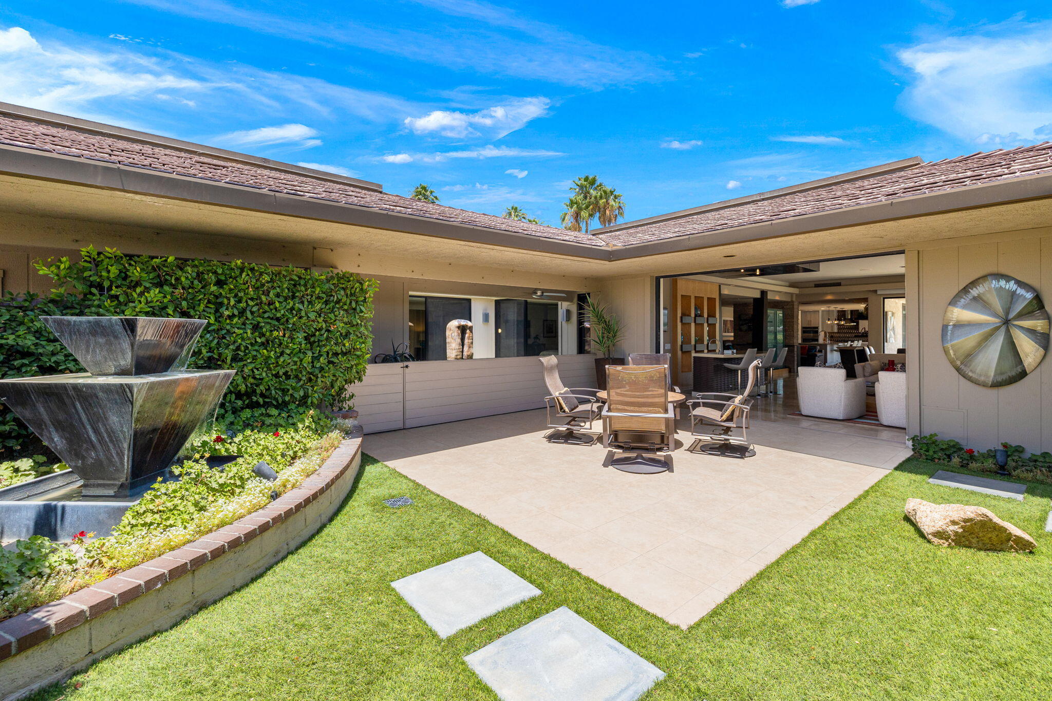 4 Barnard Court Rancho Mirage, CA 92270 - Photo 3 of 62 19-web-or-mls-AM4A0035