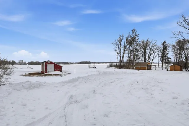 $380,000 | 25135 Cedar Avenue, Farmington, MN 55024