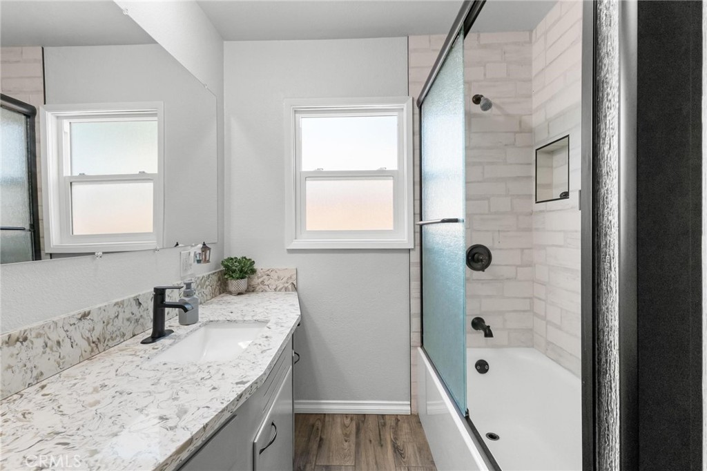 5545 Tower Riverside, CA 92506 - Photo 28 of 70