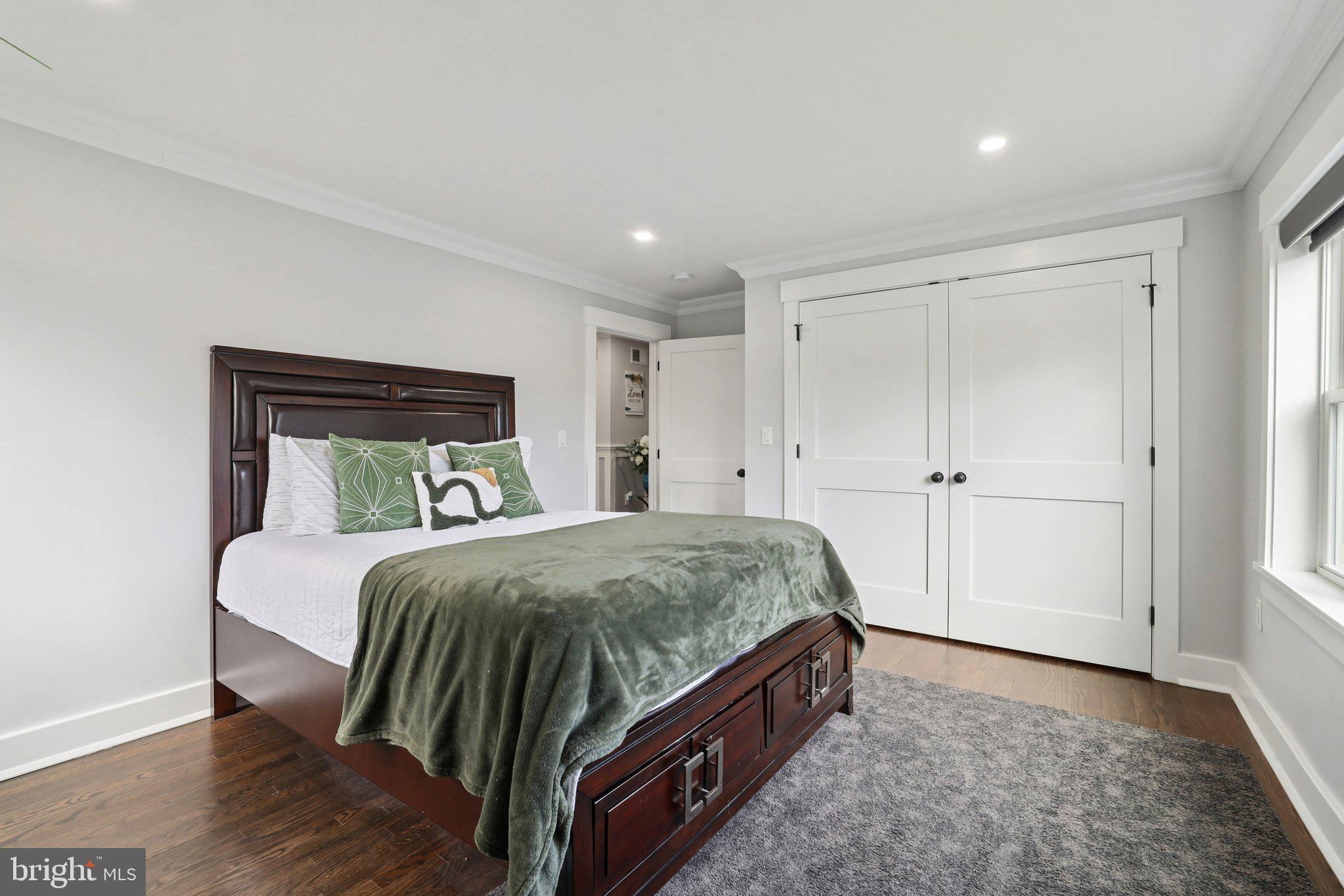 306 Minute Arms Road Union, NJ 07083 - Photo 15 of 27 Main Floor Bedroom #1