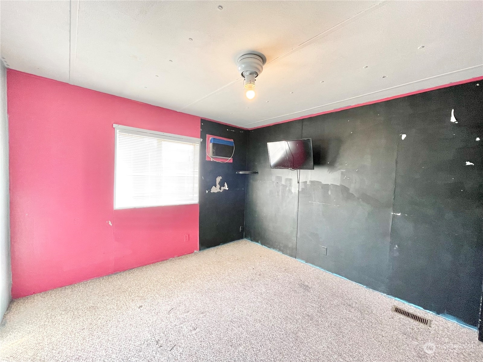 52 Engh Road, Unit 26 Omak, WA 98841 - Photo 20 of 29 a view of empty room