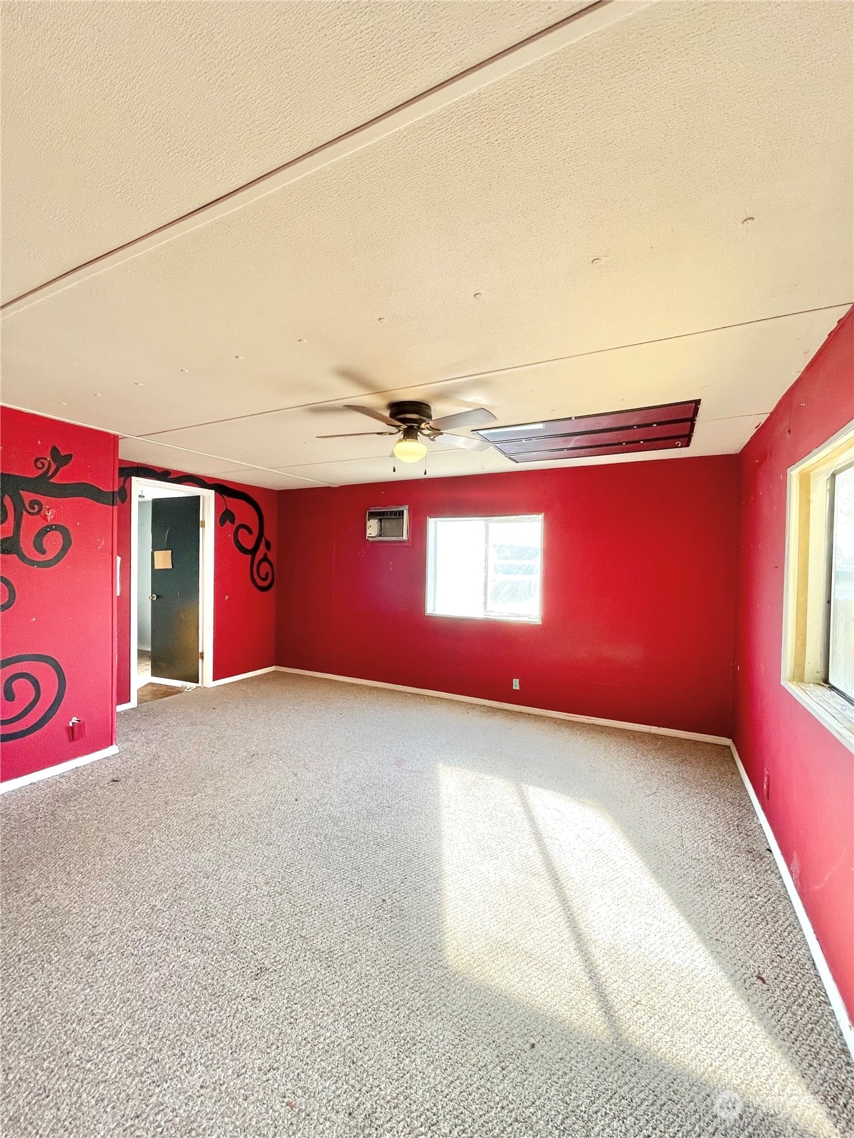 52 Engh Road, Unit 26 Omak, WA 98841 - Photo 22 of 29 a view of a room with windows