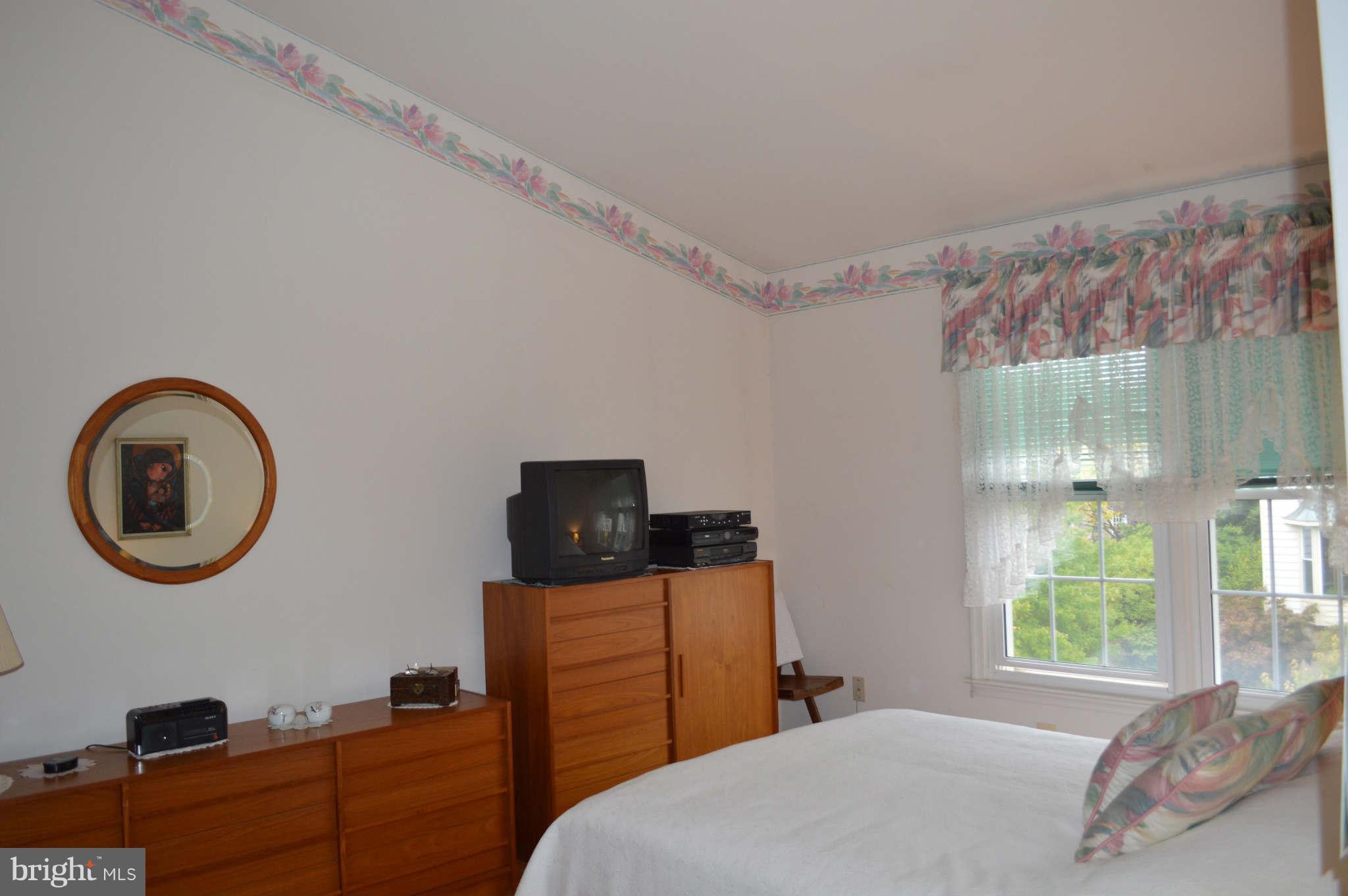 46926 Rabbitrun Terrace Sterling, VA 20164 - Photo 6 of 9 Bedroom (Master)