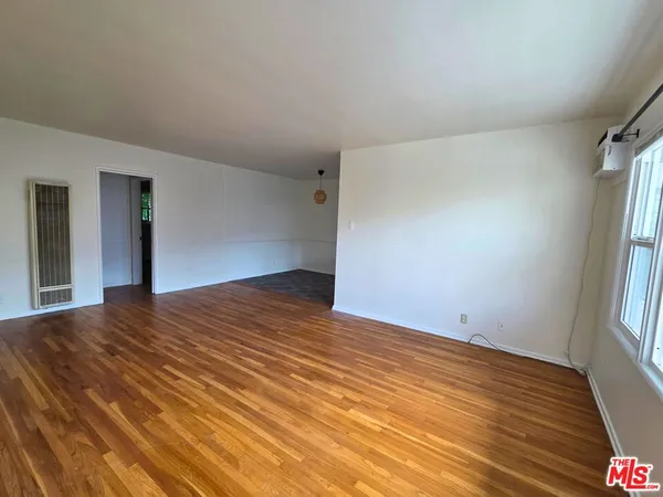 $2,395 | 7621 Hampton Avenue, Unit 203, West Hollywood, CA 90046