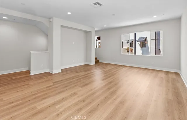 $1,239,990 | 149 Bridle Drive, Burbank, CA 91506