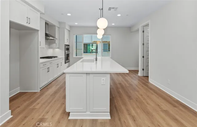 $1,239,990 | 149 Bridle Drive, Burbank, CA 91506