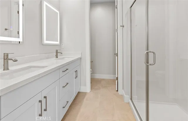 $1,239,990 | 149 Bridle Drive, Burbank, CA 91506