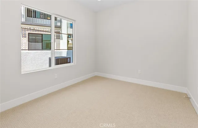 $1,239,990 | 149 Bridle Drive, Burbank, CA 91506