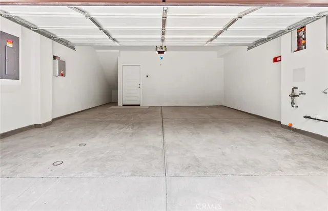 $1,239,990 | 149 Bridle Drive, Burbank, CA 91506