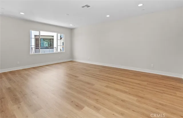 $1,239,990 | 149 Bridle Drive, Burbank, CA 91506