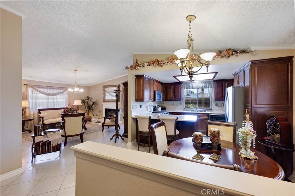 285 Flicker Way Perris, CA 92571 - Photo 7 of 42