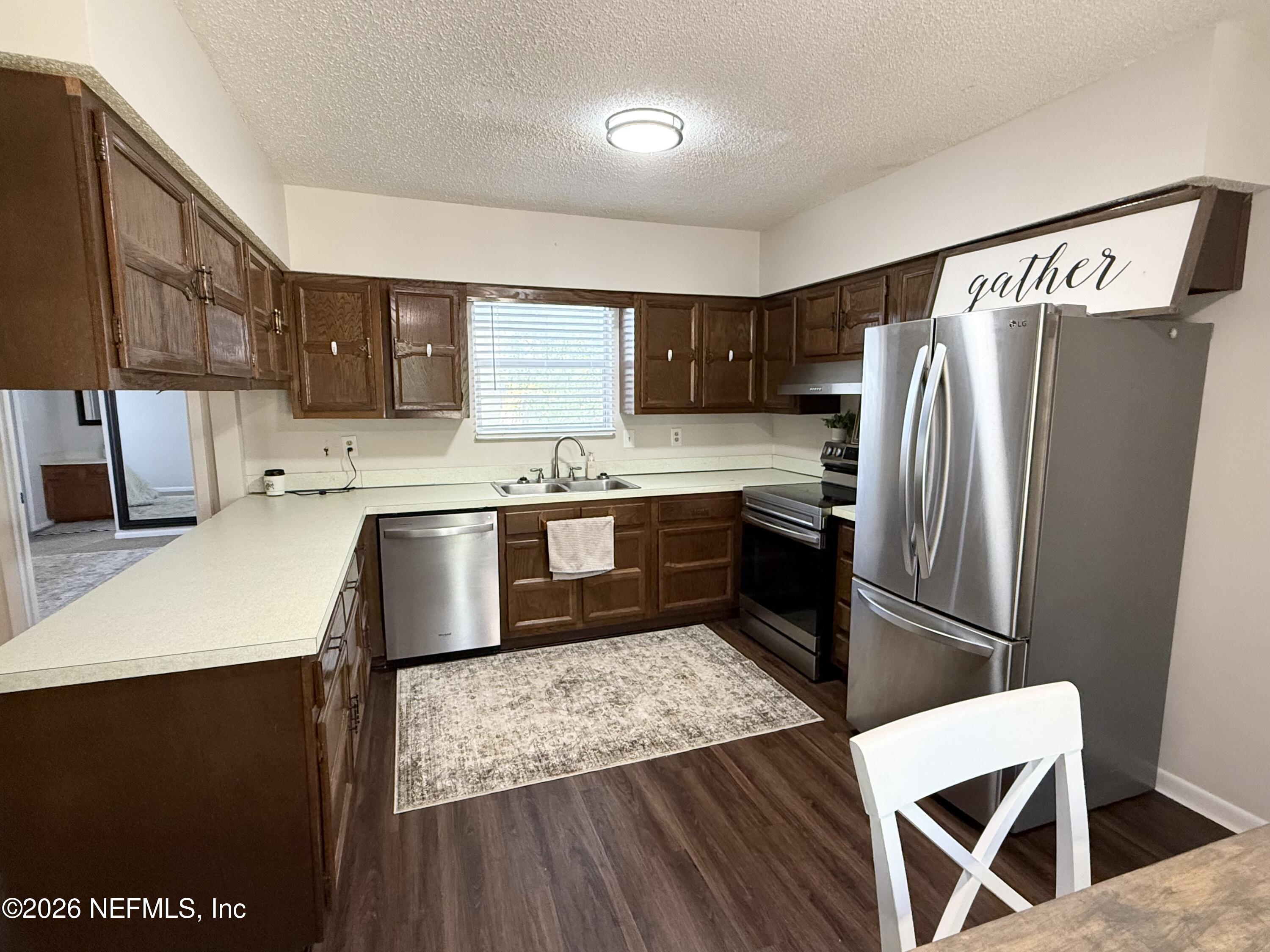 845 Southwest Pecan Street Keystone Heights, FL 32656 - Photo 2 of 16 IMG_6527