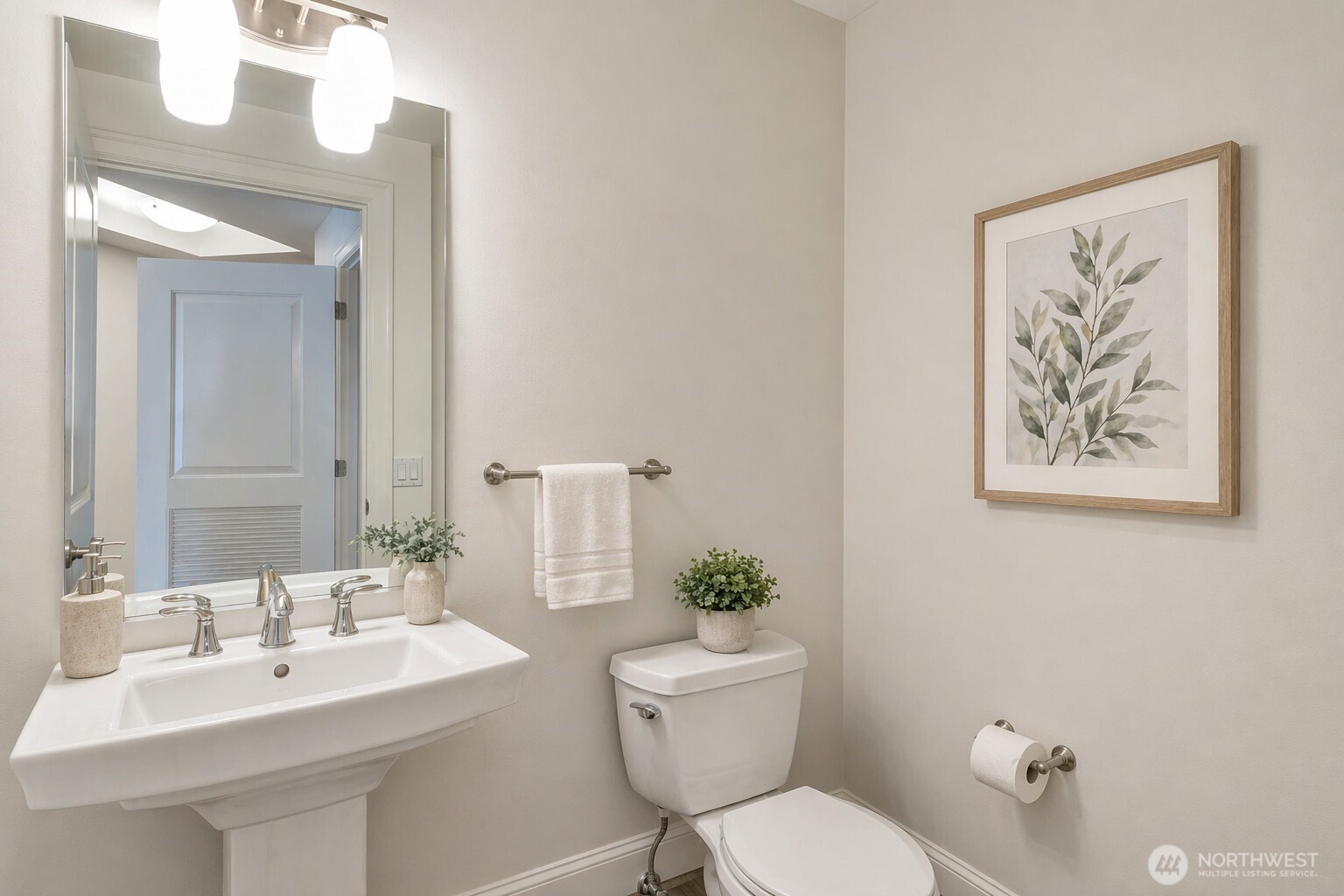 1920 4th Avenue, Unit 810 Seattle, WA 98101 - Photo 10 of 30