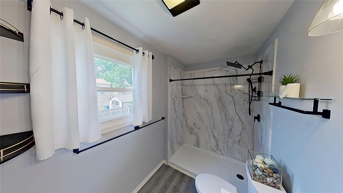 370 Ring Avenue Warwick, RI 02888 - Photo 13 of 40