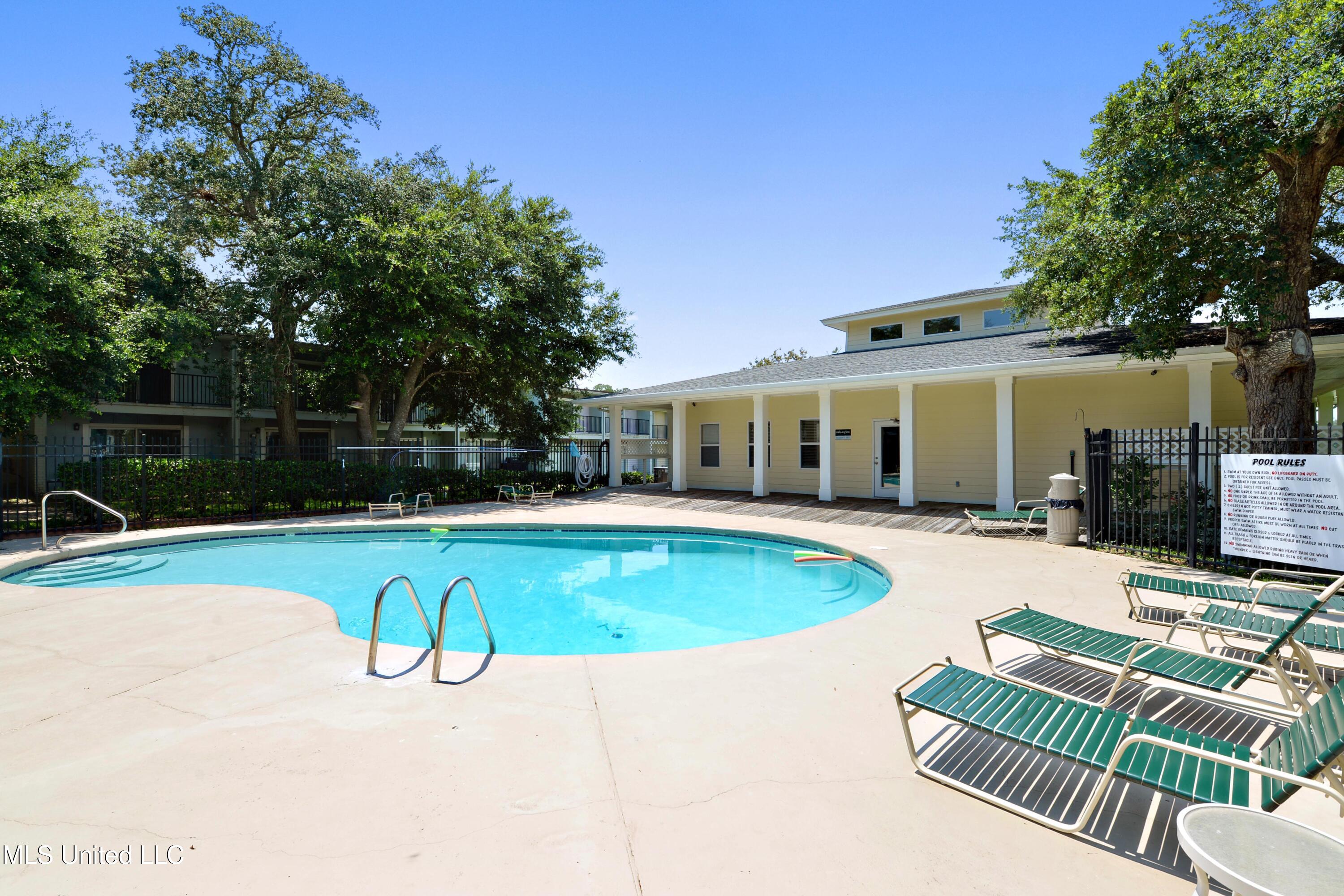 3230 Cumberland Road, Unit 56 Ocean Springs, MS 39564 - Photo 24 of 28 Pool