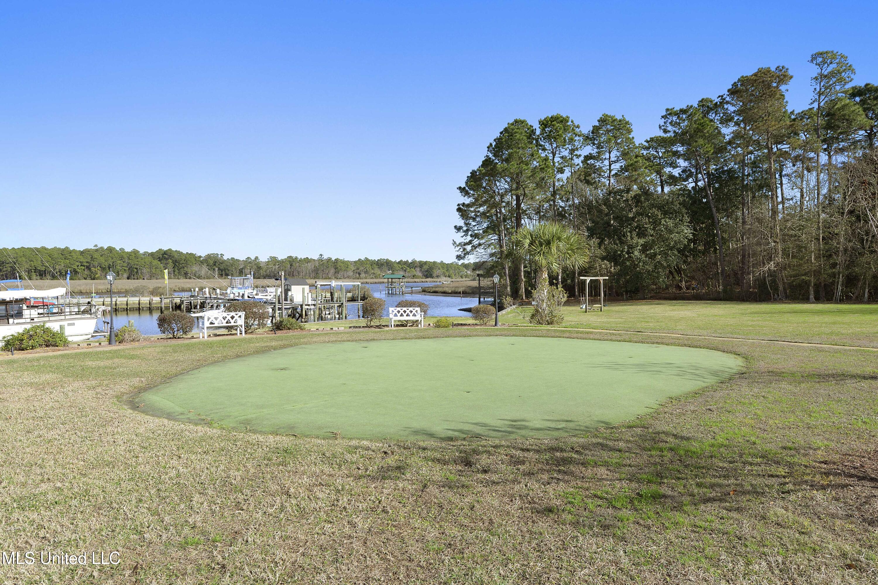 3230 Cumberland Road, Unit 56 Ocean Springs, MS 39564 - Photo 25 of 28 Marina