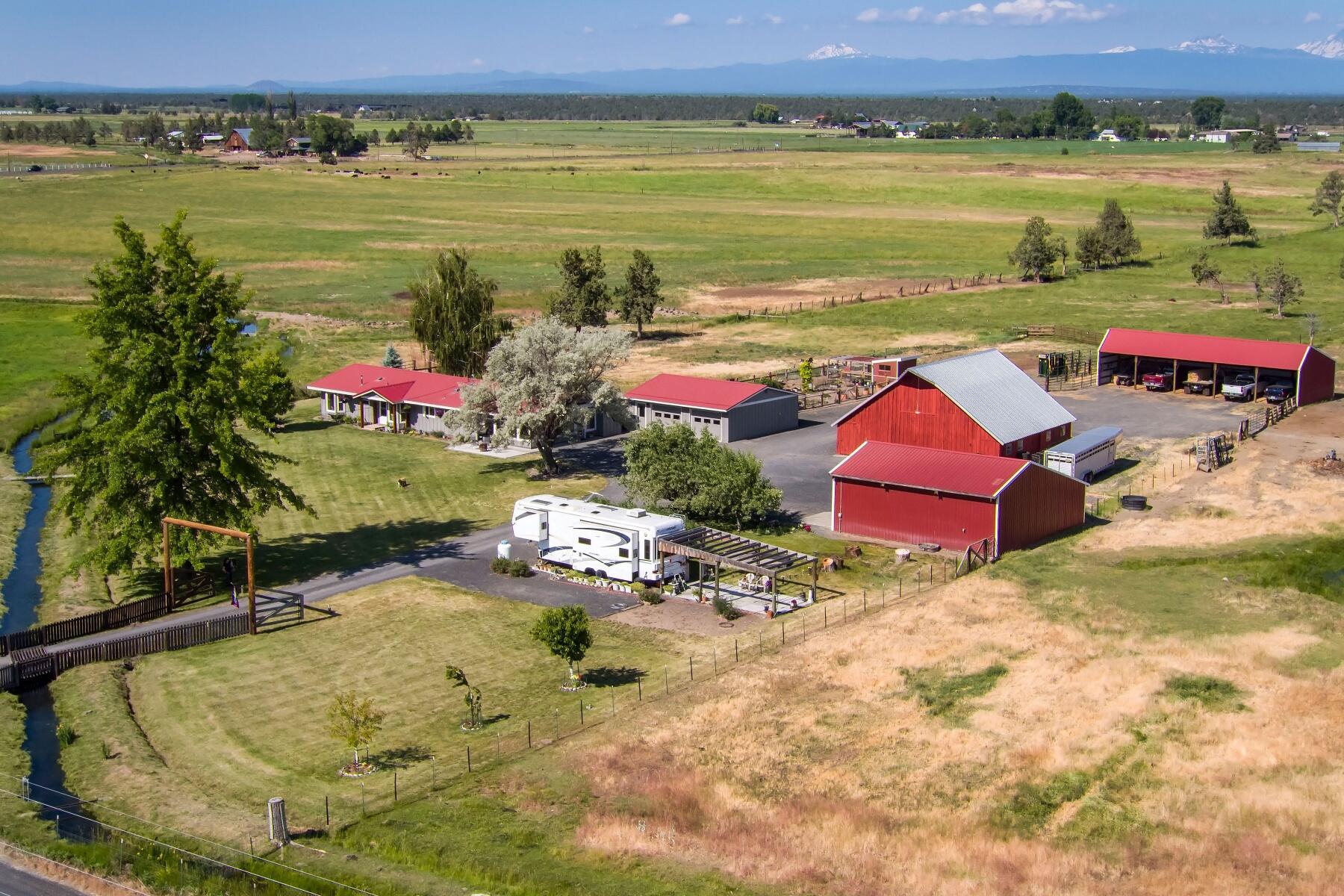 5624 Southwest Reif Road Powell Butte, OR 97753 - Photo 42 of 48 batch_42 5624 SW Reif Rd._062