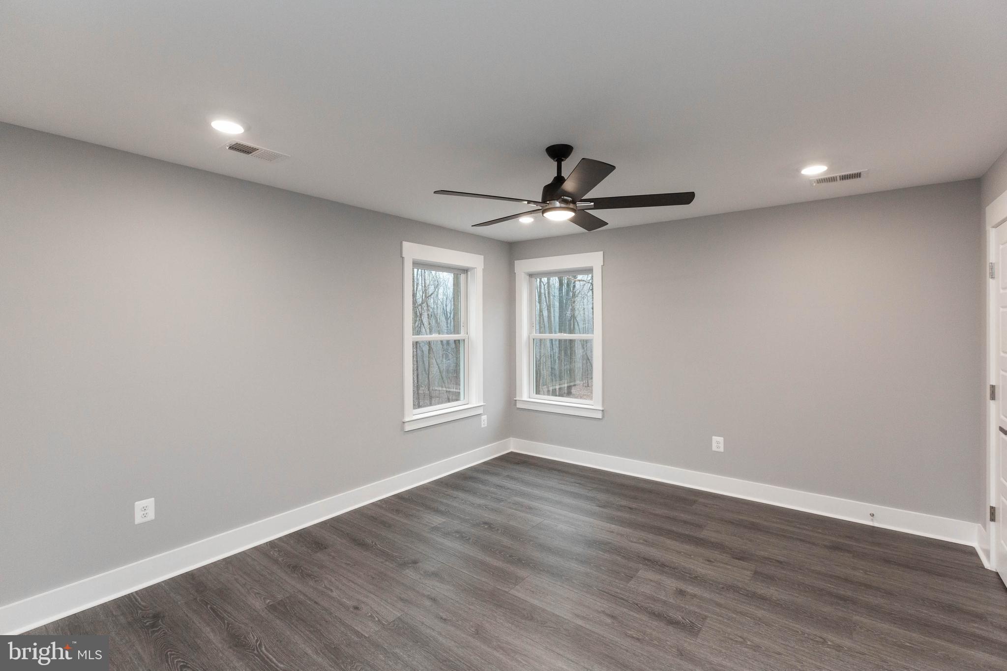 2125 Dixon Road Frederick, MD 21704 - Photo 49 of 57 Bedroom 3 on upper floor.