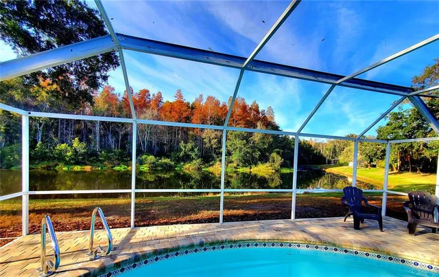 $684,900 | 382 Waterford Circle East, Tarpon Springs, FL 34688