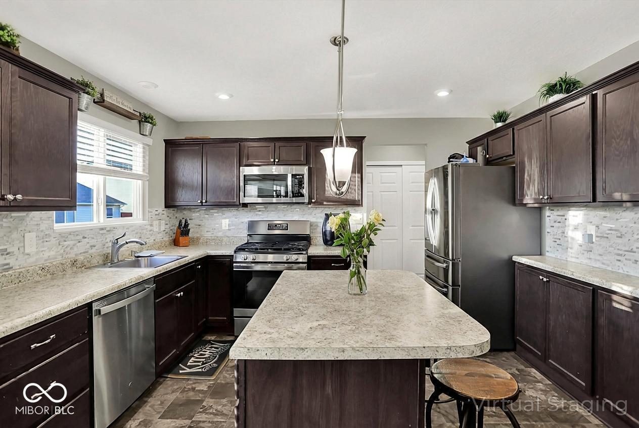 624 Van Buren Street Greenfield, IN 46140 - Photo 22 of 44