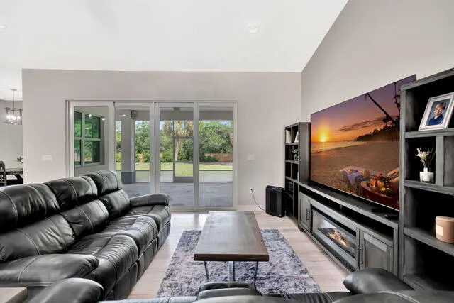 $6,300 | 10231 176th Lane North, Jupiter, FL 33478