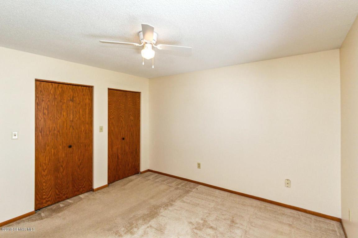 627 Meadow Run Drive Southwest Rochester, MN 55902 - Photo 13 of 23 Gallery Image 13