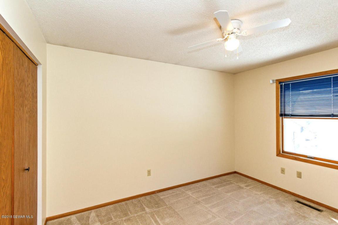 627 Meadow Run Drive Southwest Rochester, MN 55902 - Photo 14 of 23 Gallery Image 14