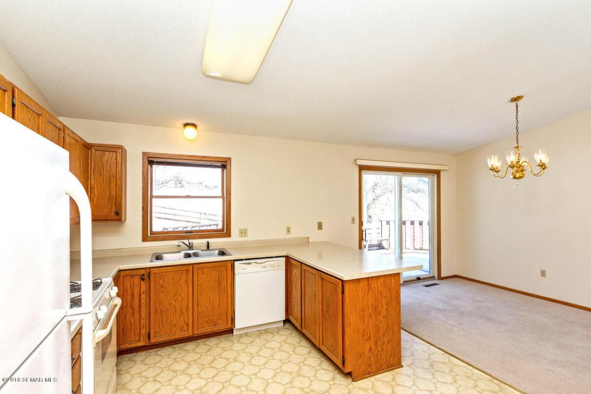 627 Meadow Run Drive Southwest Rochester, MN 55902 - Photo 4 of 23 Gallery Image 4