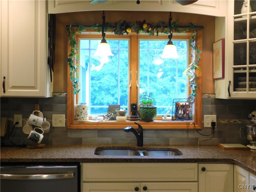 8309 Greenview Drive Rome, NY 13440 - Photo 12 of 50