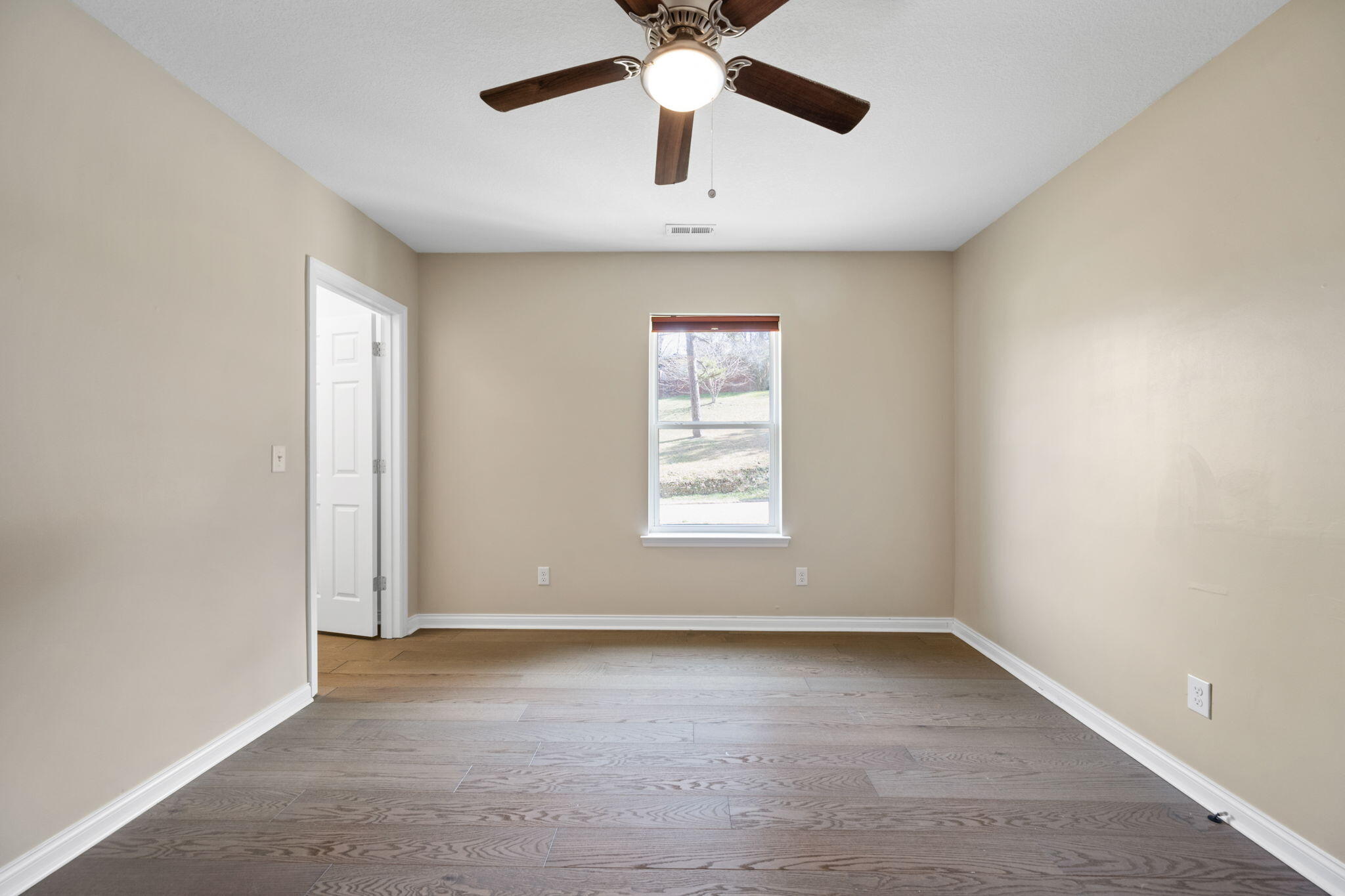 119 Hogan Road Rossville, GA 30741 - Photo 16 of 27 21-web-or-mls-DSC_9512